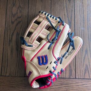 Wilson Baseball Glove 12” A500 quick fit technology